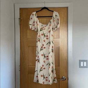 Reformation Chiara Dress size 4 NWT